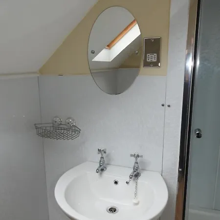 Apartment Church Robin Hood's Bay